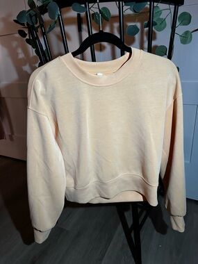 lululemon athletica Crew Neck Sweatshirt in Orange